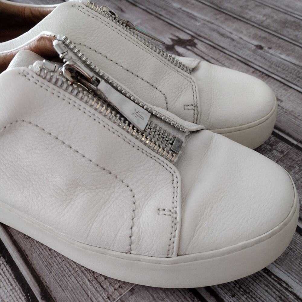 Frye | White Leather Lena Low Zip Sneaker Shoes Women's 8.5 - Picture 9 of 14